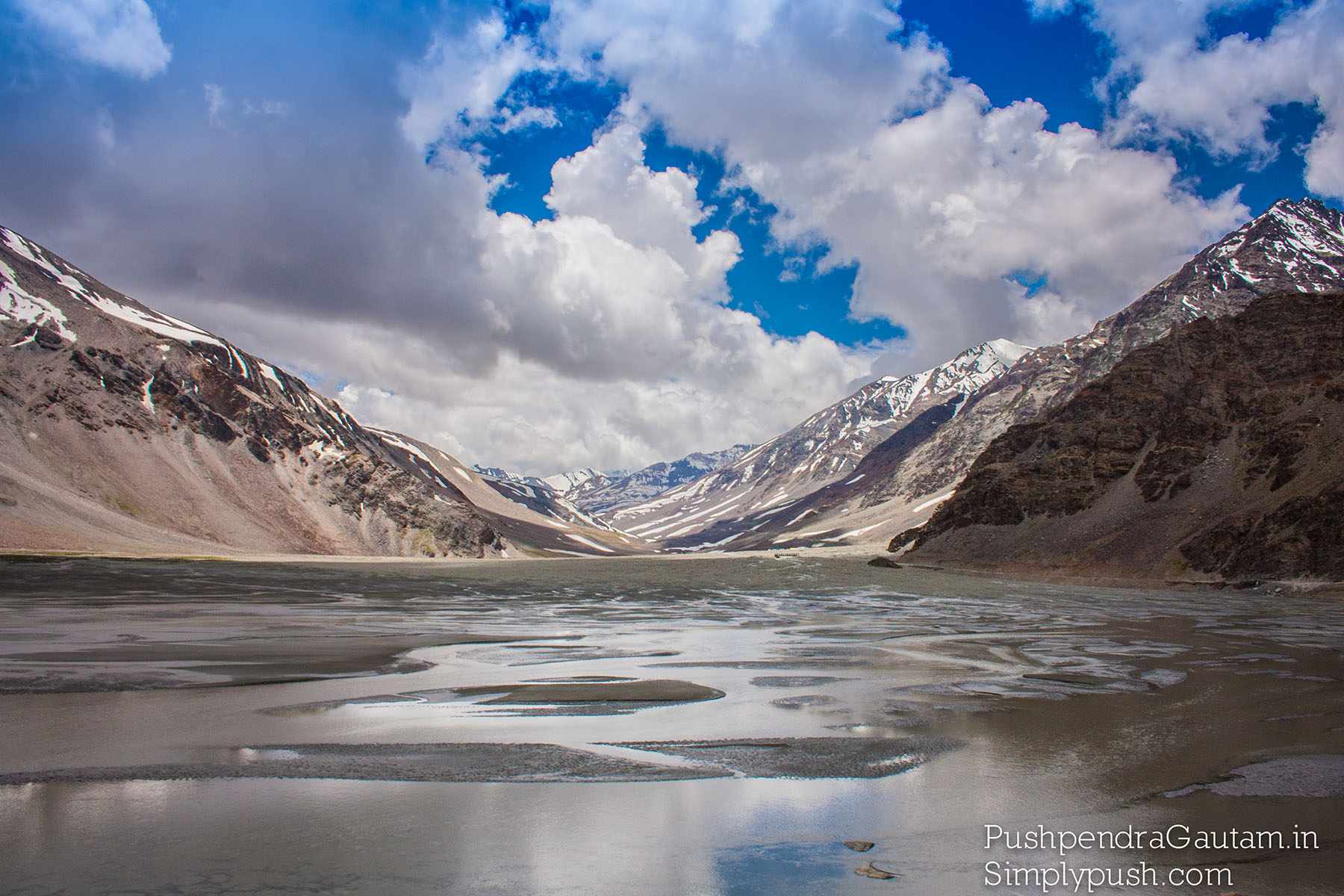 Leh-manali-road-trip-pics-manali-leh-route-plan-how-to-plan-a-trip-to-leh-manali-highway-on-bike-pushpendragautam-pics-event-photographer-india